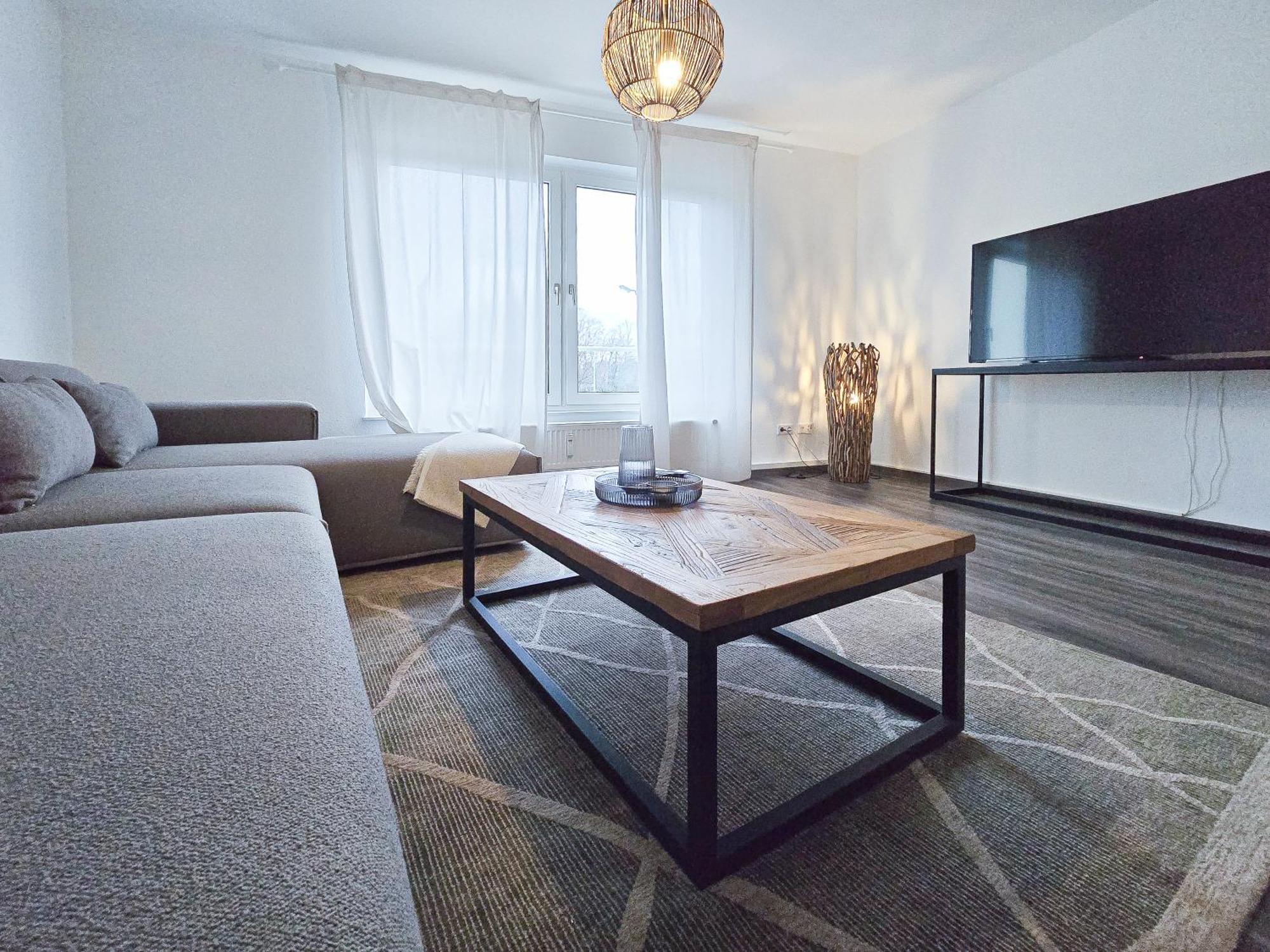 Alpha Apartment *